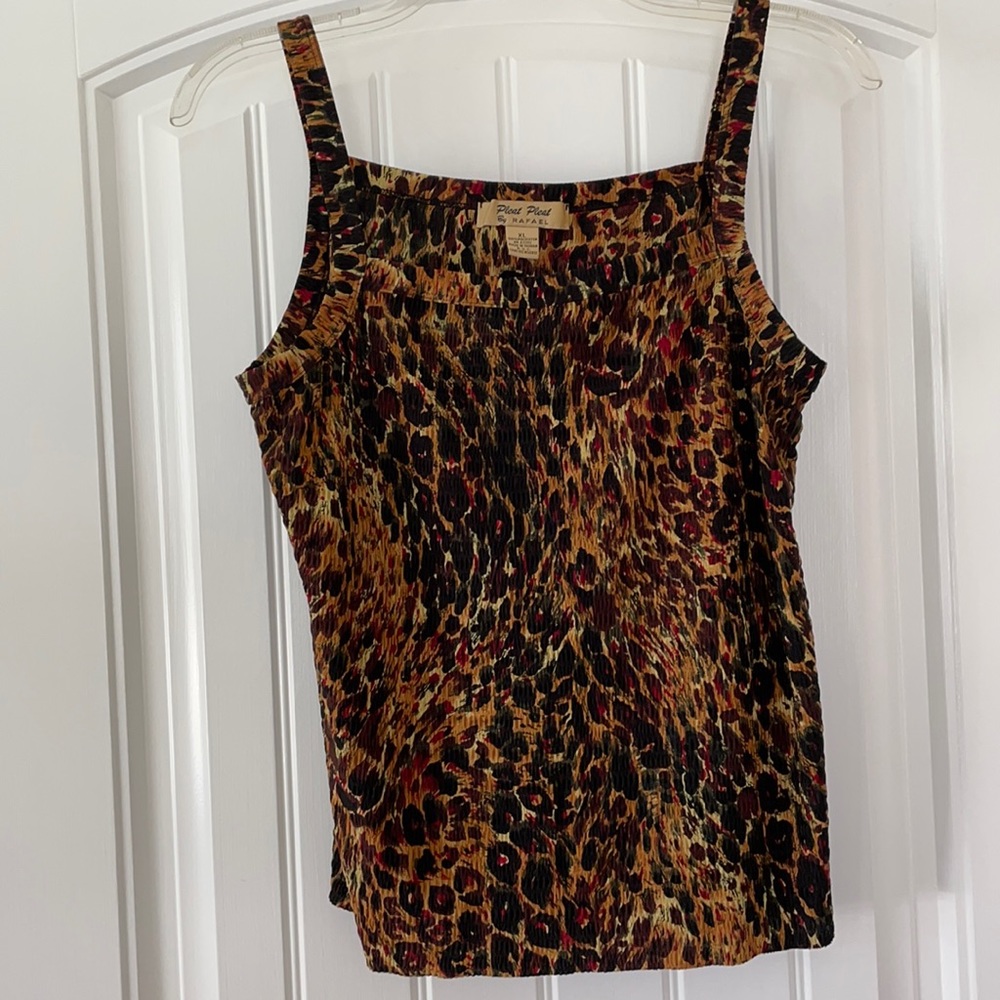 Pleat pleat Animal Print Top
